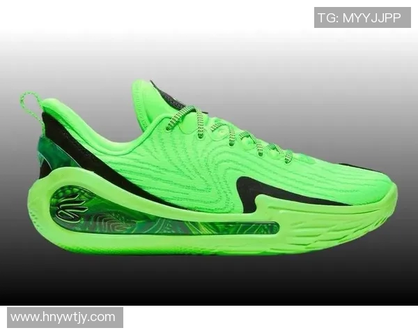 穿绿色球鞋驰骋绿茵场的足球明星是谁 他为何独爱这款球鞋